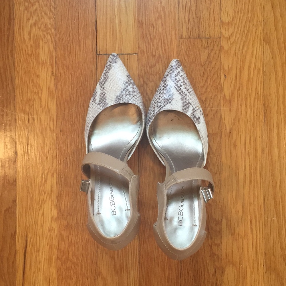 BCBG faux snakeskin pumps